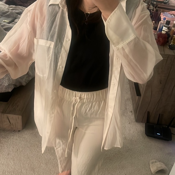 H&M pants and blouse set - Picture 3 of 9